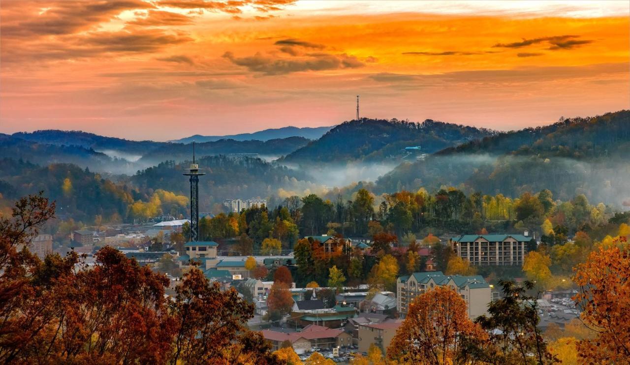 Pine Tree Lodge Gatlinburg Εξωτερικό φωτογραφία