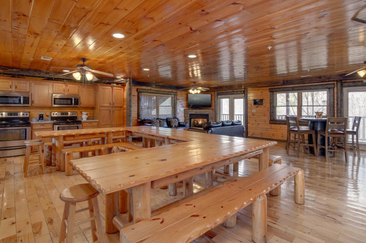 Pine Tree Lodge Gatlinburg Εξωτερικό φωτογραφία